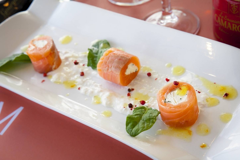 UNM - Le Restaurant - Restaurant Vieux-Port Marseille - manger a Marseille