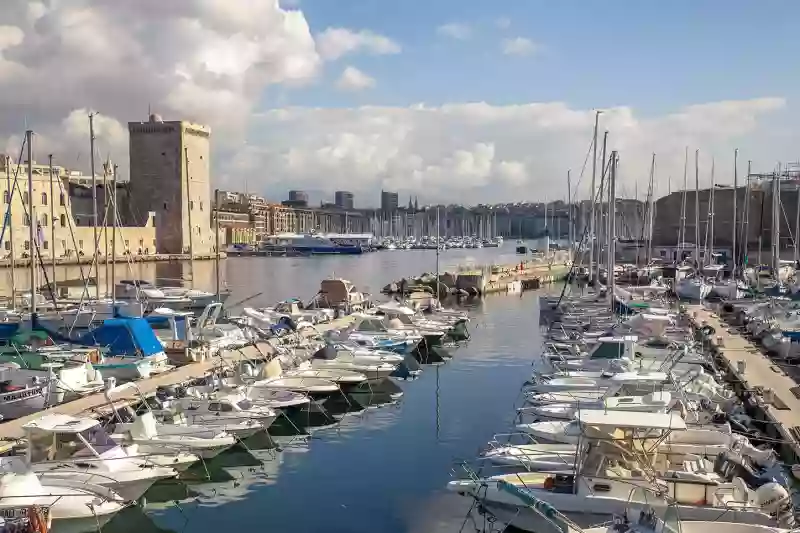 UNM - Le Restaurant - Restaurant Vieux-Port Marseille - restaurant Méditérranéen Marseille